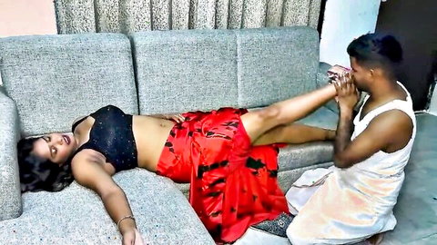 Indian plumper in lace top and red skirt gets foot worshipped by man
