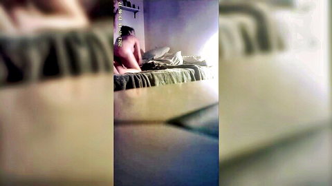 Nude ex-gf MILF lying on bed from behind, amateur solo pose
