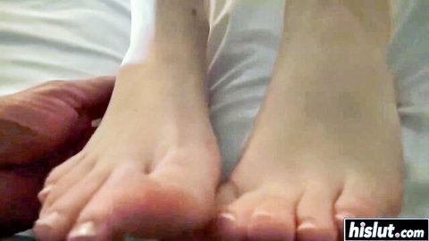Eva Sedona's bare feet teased by hands in POV