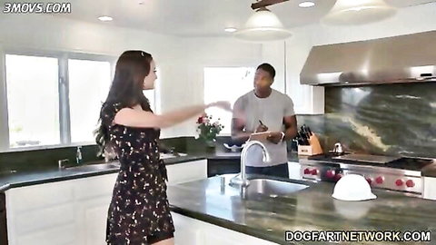 Eliza Ibarra teases BBC contractor in kitchen dress before hole destruction