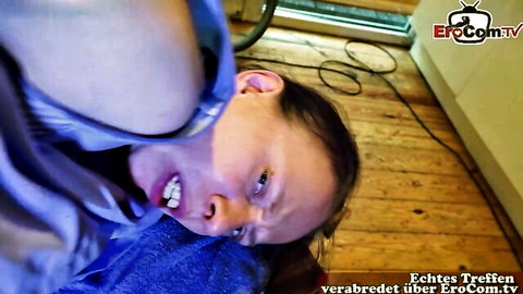 Ugly skinny housewife facial closeup wanting anal in kitchen