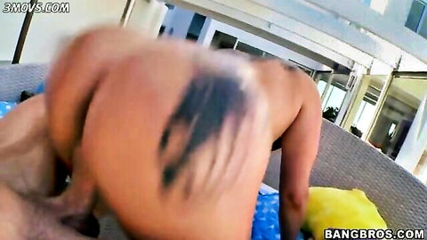 Dayna Vendetta big ass taking doggystyle pounding from behind