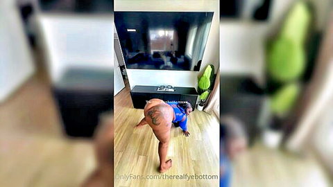 Ebony BBW with big natural ass posing in blue outfit