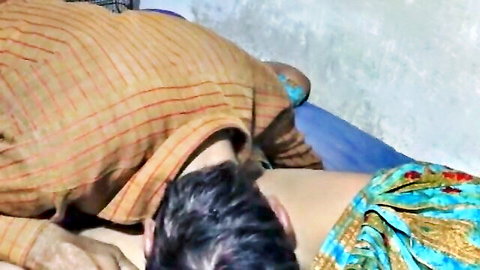 Indian bhabhi in colorful saree receives oral from devar in steamy scene