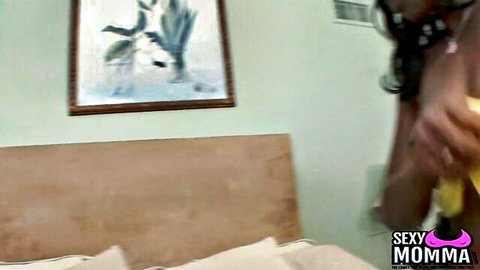 Anita Peida and D'Vae in steamy BBC threesome tease