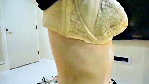 Blake Blossom in revealing lace bra, busty side tease