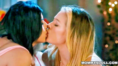 Gal Ritchie kisses River Lynn passionately in stepmom lesbian hookup scene