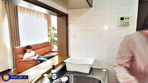 Minayo watches Yusuke Amano lounging at home in teasing JAV preview