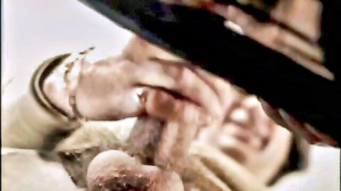 Vintage German porn: close-up blowjob in gynecologist scene, Ribu Exzess 101