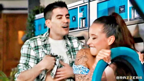 Katty Soarez smiles in steamy laundry embrace with handsome stud, Brazzers