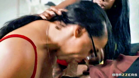 Ashlyn Peaks and Baby Gemini in ebony lesbian oral strap-on scene