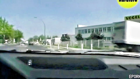 Outdoor MILF snatch shaving scene from car dashboard view