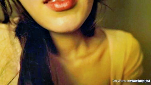 Maimy ASMR close-up pouty lips in dreamy girlfriend roleplay
