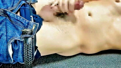 Amateur guy in jeans masturbates fast for quick cumshot 60fps