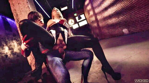Spider-Gwen cosplay slut with big tits straddles Spider-Man's exposed hard cock in latex suits
