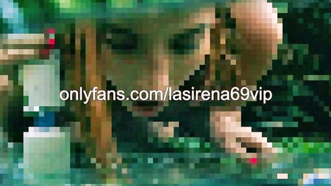 Fantasy green-skinned elf woman savoring her twat juice close-up