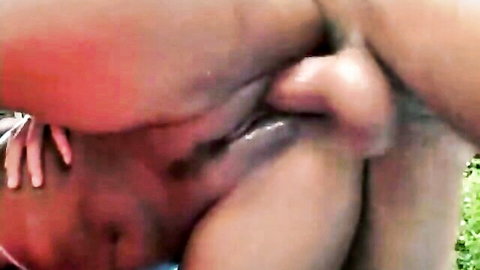 Tanned curvy woman drilled wildly outdoors in intense penetration