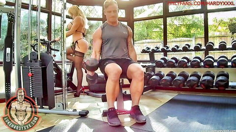 Blonde MILF Tara Spade seduces muscular guy in gym with juicy peaches