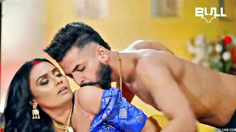 Busty Indian housewife in saree kissing muscular servant passionately