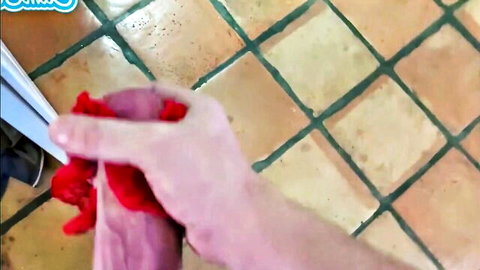 Stepsister handjob during steamy laundry session