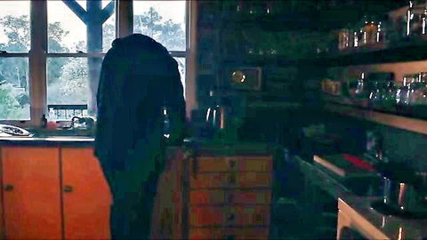 Georgia Eyers nude tits in Violett 2023 horror scene
