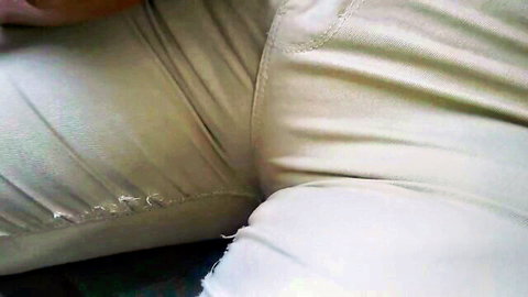 Risky public bus amateur blowjob from stranger in tight jeans