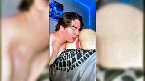 Hot Latin guy passionately rimming big white ass in amateur gay scene