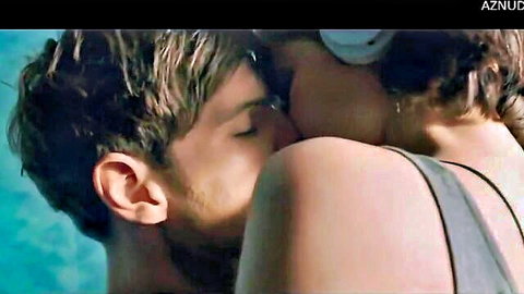 Arina Shevtsova naked in passionate kiss, Acid 2018 movie sex scene
