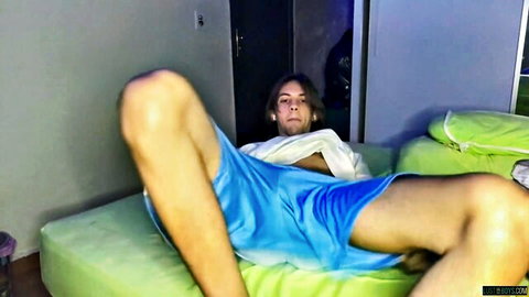 Lean twunk James Sins in blue speedo jacks off and teases ass