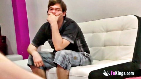 Guy sells girlfriend to Jordi in amateur cuckold scene