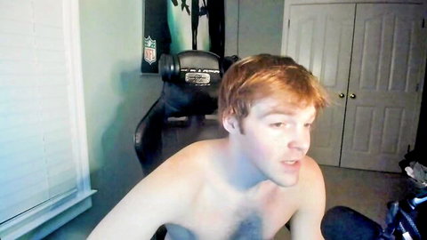 Shirtless redhead guy in amateur webcam video