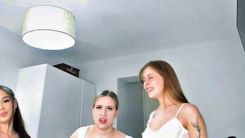 Hannah_x_x_ and friends teasing in white tops, small tits brunettes ready for cam show