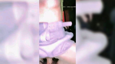 Blurry amateur Asian woman fucked in cinema seat, skirt up