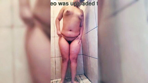 Jully Ninfetinha nude shower selfie, trimming bush and showing curvy body