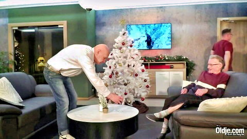 Maya Sinn and Brill Angel tease old perverts with Christmas cheer, Oldje studio