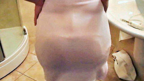 Wanilianna bends over in tight pink dress, teasing curvy ass in fetish show