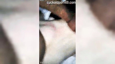 Blurry amateur wife with amazing body in explicit lunch break fuck close-up
