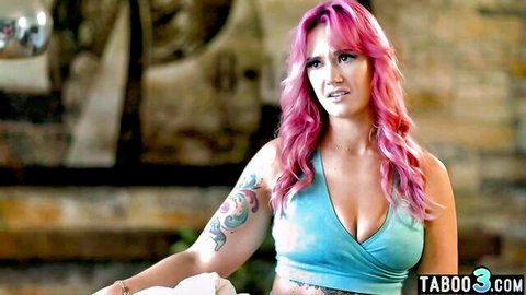 Pink-haired big ass cougar stepmom in blue top showing cleavage