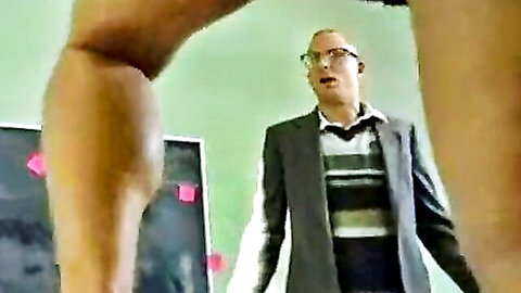 Kylee Strutt's big ass seduces substitute teacher in explicit pose