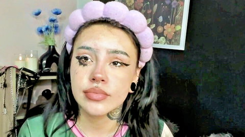 Jas_miin seductive Chaturbate cam girl with piercings and tattoos