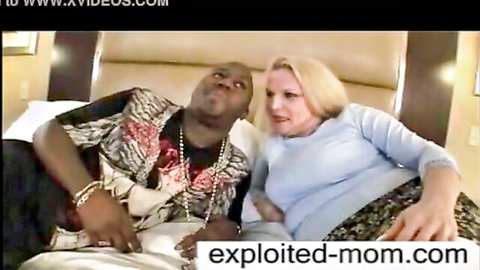 Mature blonde grandma with ebony man in first interracial scene