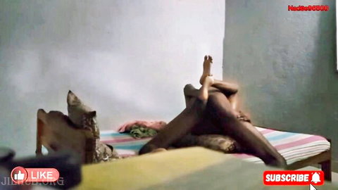 Nadee96500 stepsister solo legs spread tease on bed, dark skin amateur