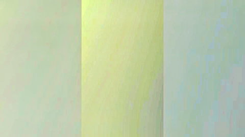 Isabella Sitrav in free HD video, abstract green-yellow thumbnail
