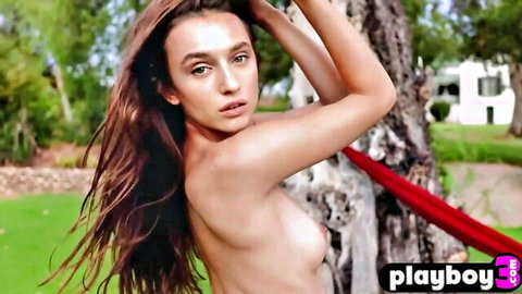 Gloria Sol petite big tits teen showing natural nude body outdoors