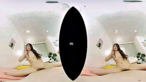 Nude Japanese teen in flexible splits pose, explicit JAV thumbnail