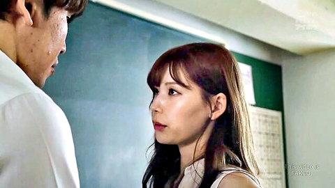 Akari Tsumugi as seductive teacher in intense classroom gaze