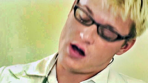 Blonde twink doctor in amateur bareback anal scene