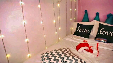 Cozy pink bedroom setup for big ass BBW hot amateur solo video