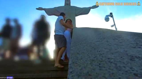 Hot Latina babe risky public pose at Christ Redeemer overlook