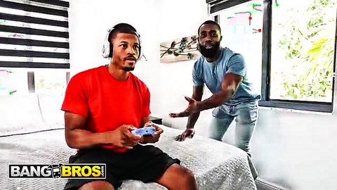 Rocket & Ace gaming before fucking Ashlyn Peaks' huge tits